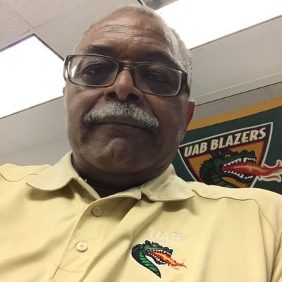 Born and raised in Birmingham, AL. Husband and father of two fantastic daughters! UAB Engineering Alum! Part time golfer and Full Time UAB Blazer!! #GoBlazers!