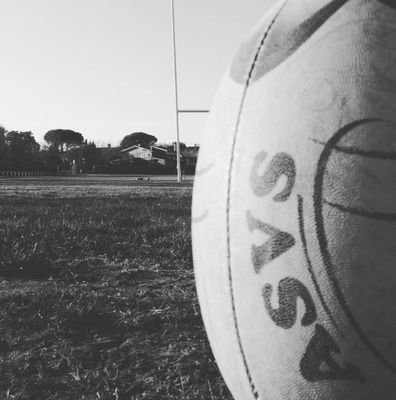 Ancien joueur de rugby sans condition physique. Entraîneur Juniors Balandrades. Passionné de rugby. Aime le beau jeu. Le Stade Toulousain