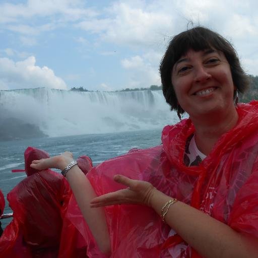 AbEsFe's profile picture. Sleep is the best thing for being awake.