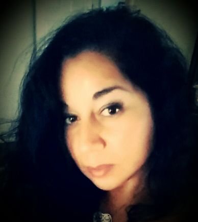 loriep71's profile picture. 