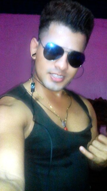 roodgabry's profile picture. 