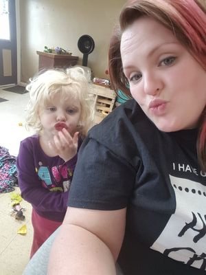 Mother of 4 amazing girls and a wife to the best husband anyone could ask for. I love to laugh and have fun.