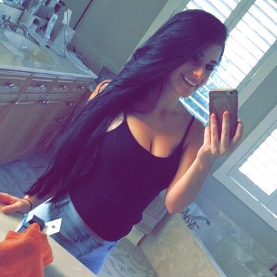 TaylorrrHayes's profile picture. 