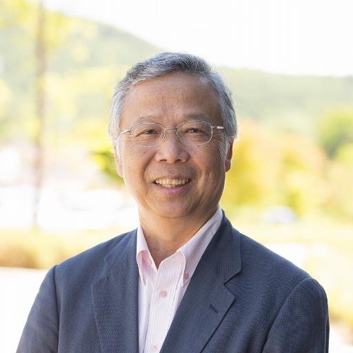 nobbypapa1948's profile picture. 香港、台北、2度のLDN、NY、THN、BKKで延べ21年間の海外勤務を含め、一貫してエネルギー業務に従事。「金曜懇話会」代表世話人兼エネルギーアナリスト。著書に『石油の「埋蔵量」は誰が決めるのか？』『武器としてのエネルギー地政学』他。「岩瀬昇のエネルギーブログ」「のびパパ軽井沢日記」発信中。