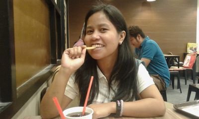 imlhenne13's profile picture. 