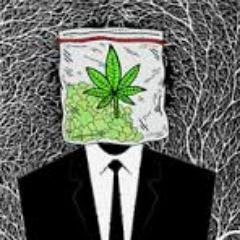 REAL go getter, Smoke weed til i die! #weed, love to party ,love cars, love music,love weed DUH?? who don't ;)