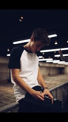 ilusaomagcon's profile picture. quiz me iludir, logo eu fã da Magcon 💭