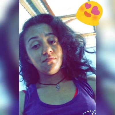 YISSELRUIZ5's profile picture. 