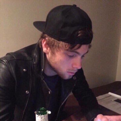 Lucasrpgemply's profile picture. 