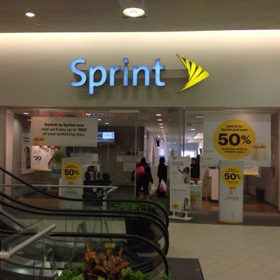 Sprint Store Hours                                   
                      
Monday - Saturday - 10:00 AM to 8:00 PM
              Sunday - 11:00 AM - 7:00 PM
