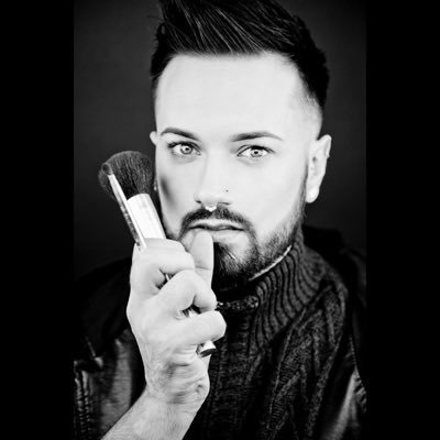 mrscizzors's profile picture. Hairstylist/makeup artist at catwalk salon spa