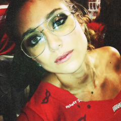 REGlNAJA's profile picture. Cruela  ruiva