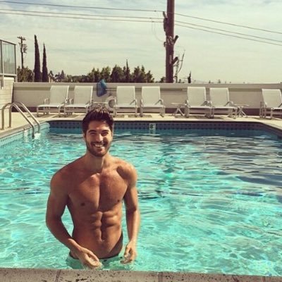 julianrpgemply's profile picture. empire.