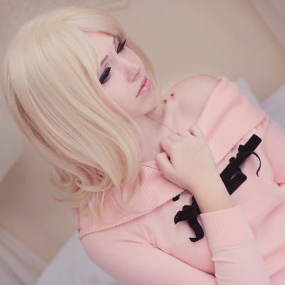 KindKomori's profile picture. “I have Animatronics trying to kill me? Better than Vampires, I guess...“ [FNAF | Crossover | Unclaimed | Works at Freddy Fazbears Pizza]