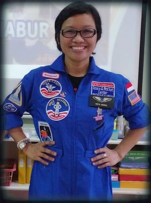 MelvaManalu's profile picture. 📍School Principal - Science and Social Studies Teacher - STEAM  - Singer - Independent Woman📍