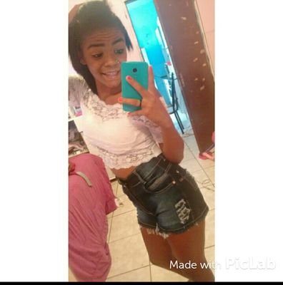 Filha do Reei .✋
Mc GUI & Silento fã
Snap :Issah.Silva
Face Issah Kut