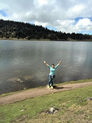 lorenalaborem's profile picture. Venezolana. Responsable de lo que escribo, no de lo que usted entiende o piensa. No se puede exigir si no se da. Viva y deje vivir. El respeto por delante.