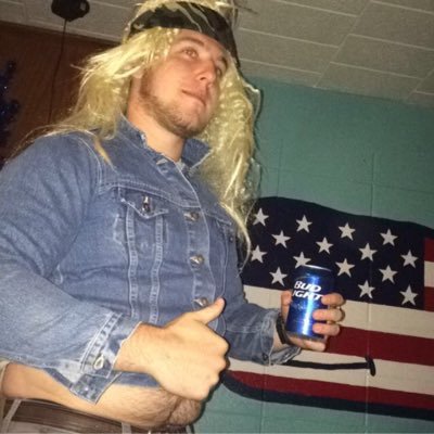 FleurFacts_'s profile picture. 