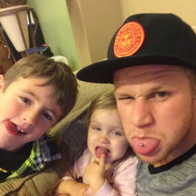 ItsDaveKinsey's profile picture. I'm thinking Arbys