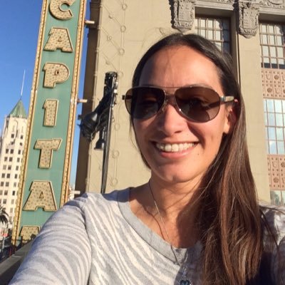 Wife 💑| Writer📝| PR Pro📇| Cat mom 😽| @KSUAlumni 🦅 | https://t.co/vyLWy9LI7a