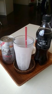 qROVU5e3mhLTHXx's profile picture. 