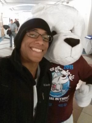 Well my names Erick.I love to eat. Track and field is my life. My friends and family are one of my top priorities. Central Michigan Track:) life is good