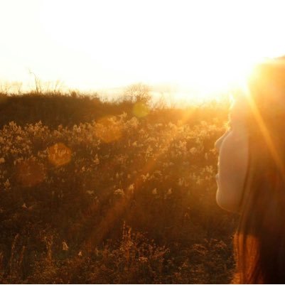 beccadork's profile picture. curious