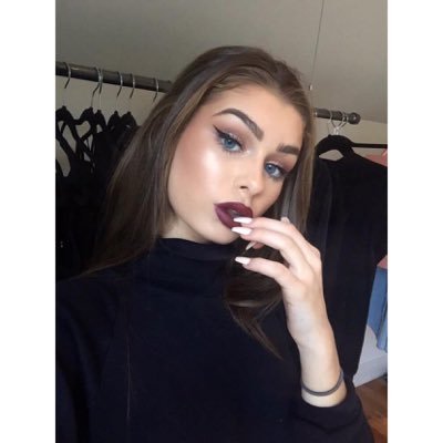 youngsuarezrpg's profile picture. Proud latina.