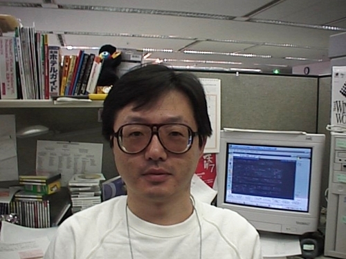 佐世保出身。  IT系の仕事してます。