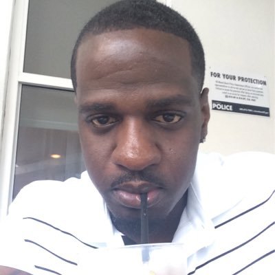 Deville_954's profile picture. 