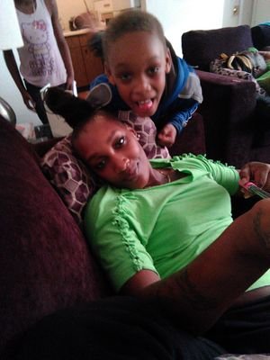 44bfbb98df234cf's profile picture. 