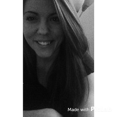 Stefahni_'s profile picture. Darwin has us all fooled