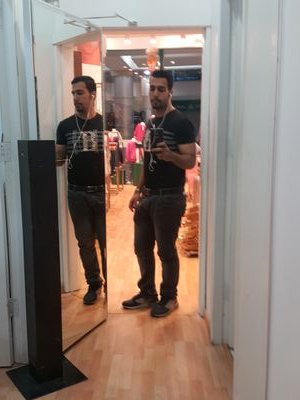 abdalrhmanz's profile picture. 