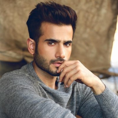 Fanbase for the man @karantacker ! Follow us for news, pictures and videos of Karan Tacker ! Followed by the man himself (: