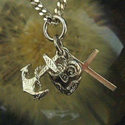 mirabel_silver's profile picture. Purveyors of fine vintage silver jewellery
Instagram: @MirabelVintageSilver
https://t.co/LsDjLcWvch