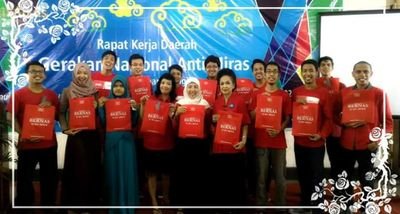 Gerakan Nasional #AntiMiras Chapter Jogja. Dukung penyelamatan pemuda Jogja dari bahaya Miras di https://t.co/4ciUfjJ83S