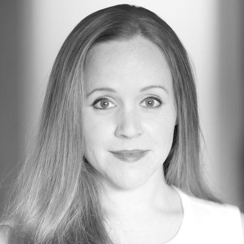 Producer. Melanie helps artists and theatre companies develop, produce and manage shows, festivals and live events.