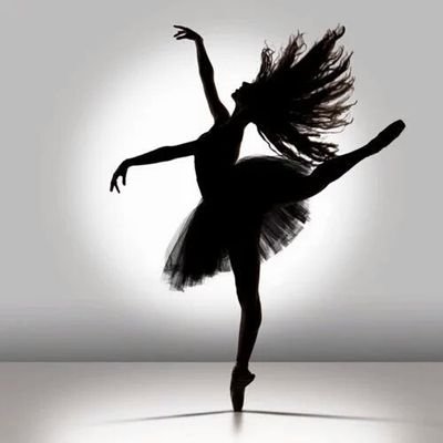 Frases para el bailarin...                                  Si la vida es bailar, yo quiero bailar para poder vivir toda la vida...