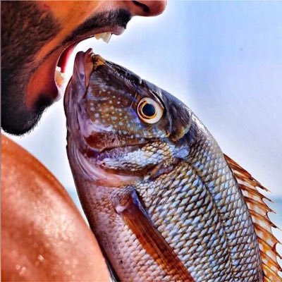 hazaaalhadi's profile picture. 