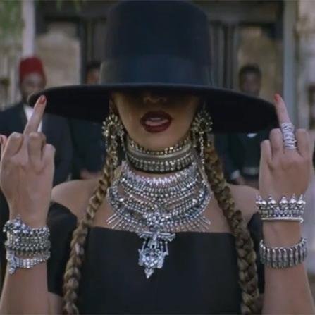 Eugeniiia_'s profile picture. 