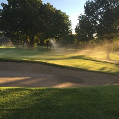 Golf Course Superintendent working hard everyday at a job that I love...most of the time .⛳️🤷‍♂️ Views and opinions are my own .