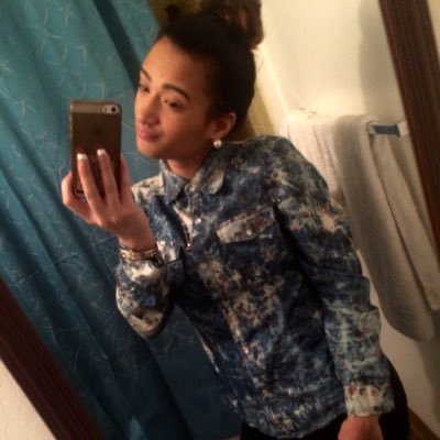 Maria79051457's profile picture. 