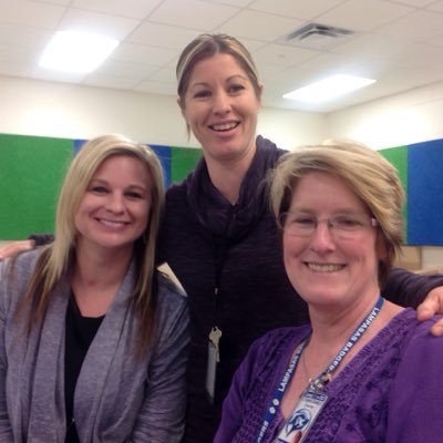 badgerwallaces's profile picture. mom/Grammie/teacher