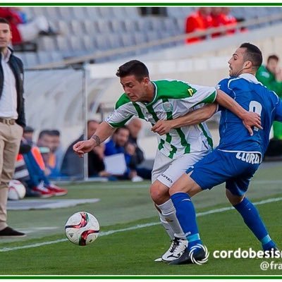 jugador del castilleja cf 3 división grupo x.. amante del deporte y sobre todo de mi gente ..
