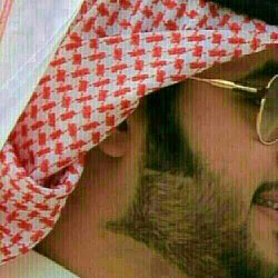 أن كنت صــــااااحي ياعسى الــريــــاااض فـداك .. وأن كنت نايــــــــم ياعسـى الحلـم فينـي ..