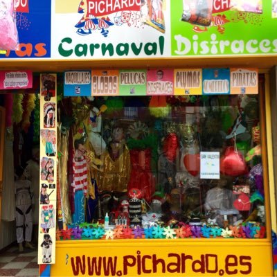 Sevilla Telefono 954387207 horario 9:30 a 1:30 y 5 a 8:30, sabados 10 a 2, Desde 1952, Instagram Pichardofiestas,Facebook Pichardo Fiestas y Pichardo Belenes