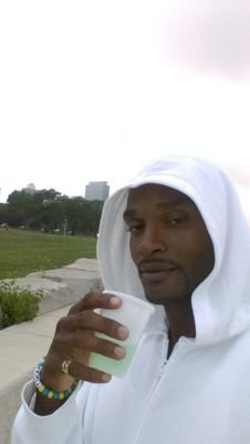 yogi_stone's profile picture. 