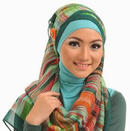 MuslimahFBlog's profile picture. An Onlinepreneur. Muslimah Fashion and Style Lover. Proudly Muslimah.