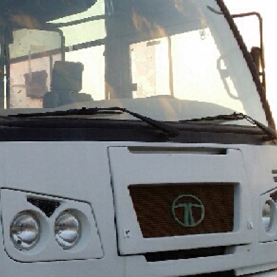 JIMQd1HJZfqb6eS's profile picture. بيع وشراء جميع انواع الباصات 0553101114 #الامارات