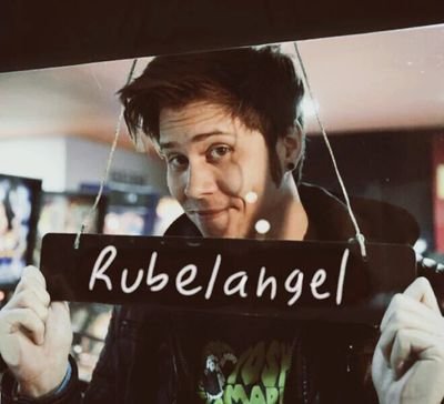 UnaKaway's profile picture. 